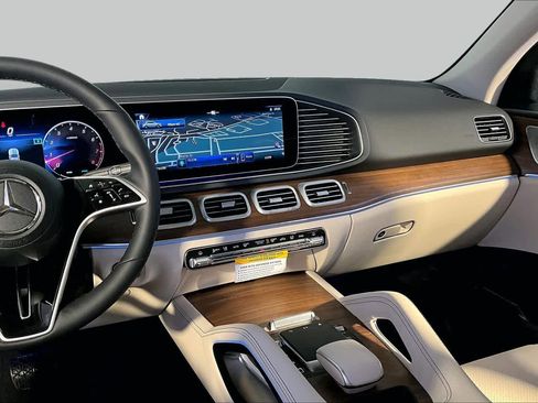 New 2026 Mercedes-Benz GLE 350 4MATIC image 8