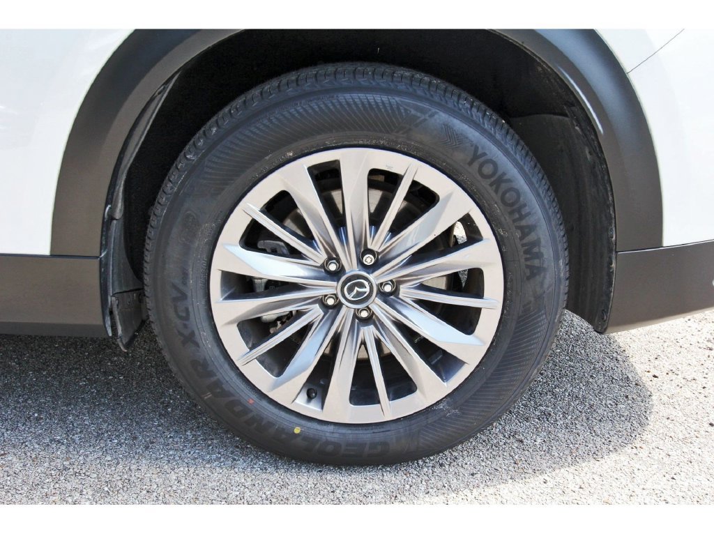 Used 2024 MAZDA CX-90 3.3 Turbo w/ Preferred Package AWD/4WD image 30