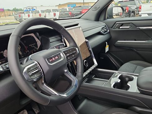 New 2026 GMC Acadia Elevation FWD image 12
