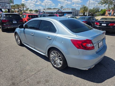 Used 2011 Suzuki Kizashi Sport SLS FWD image 6