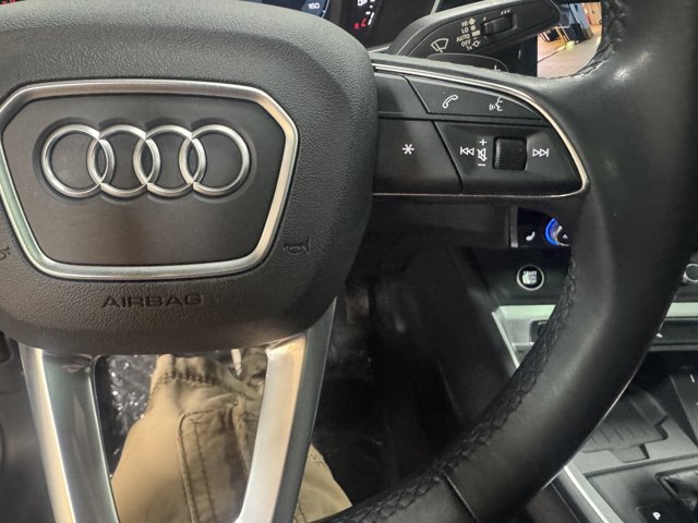 Certified 2024 Audi Q3 2.0T Premium w/ Convenience Package AWD/4WD image 25