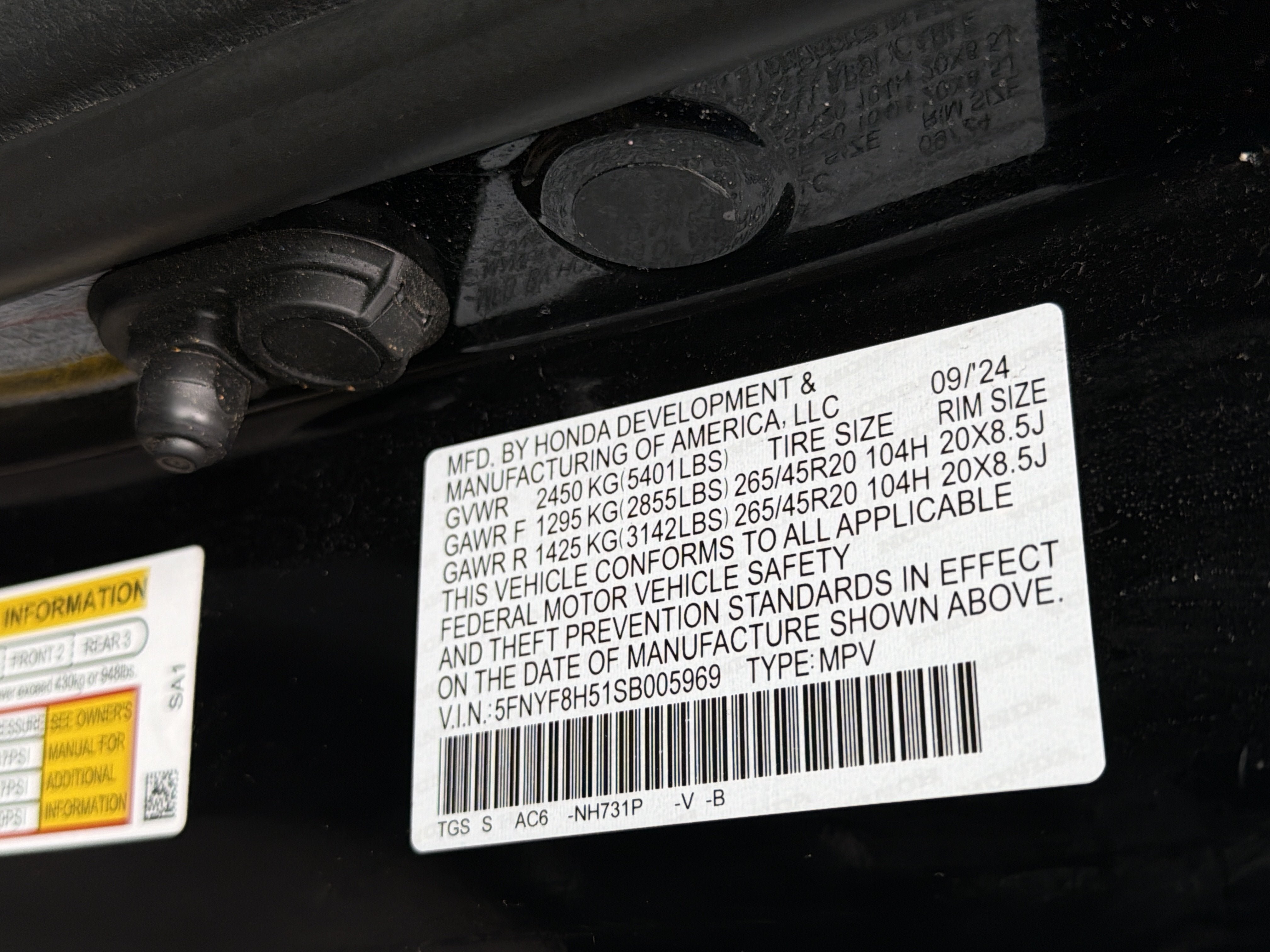 Used 2025 Honda Passport EX-L image 27