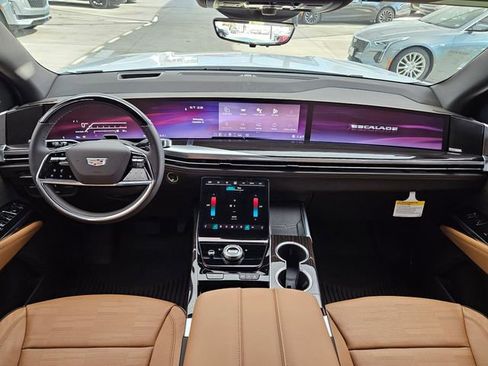 New 2026 Cadillac Escalade ESV Luxury w/ Touring Package image 11
