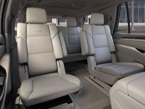 New 2026 Cadillac Escalade Platinum Luxury AWD/4WD image 17