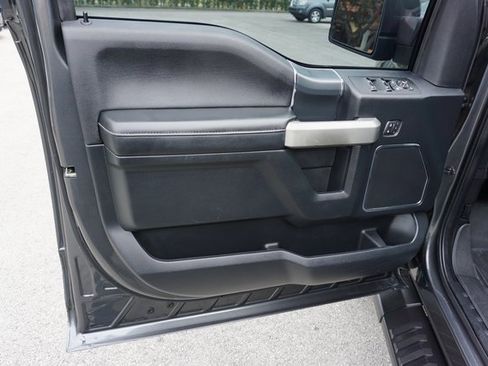 Used 2020 Ford F150 Lariat w/ Equipment Group 502A Luxury image 32