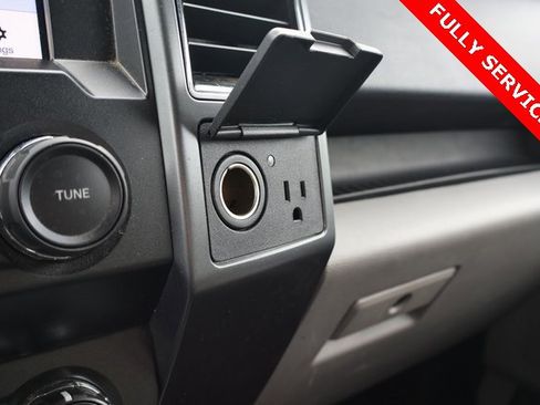 Used 2019 Ford F150 XLT w/ Equipment Group 302A Luxury image 27