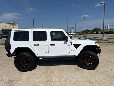 Used 2020 Jeep Wrangler Unlimited Rubicon AWD/4WD image 18
