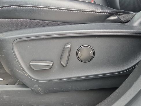 Used 2024 Ford Escape Platinum AWD/4WD image 13