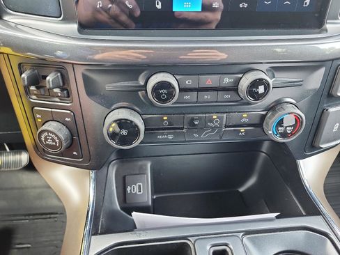 Used 2025 Ford F150 STX w/ Equipment Group 201A FX4 image 18