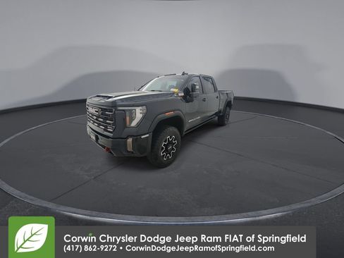 Used 2024 GMC Sierra 2500 AT4X AWD/4WD image 4