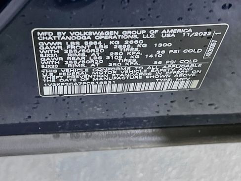 Used 2023 Volkswagen Atlas SE AWD/4WD image 32