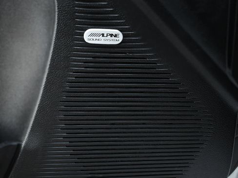 Used 2022 Dodge Challenger SRT Hellcat image 30