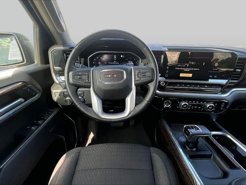 Used 2022 GMC Sierra 1500 Elevation RWD image 5