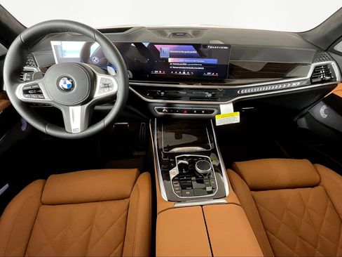 New 2026 BMW X7 xDrive40i image 8