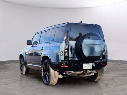 New 2026 Land Rover Defender 110 X-Dynamic SE AWD/4WD image 5
