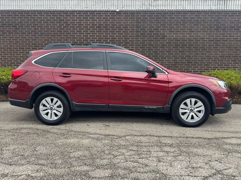 Used 2016 Subaru Outback 2.5i Premium image 28