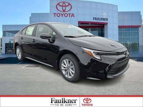 New 2026 Toyota Corolla LE image 1