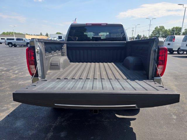 Used 2024 GMC Sierra 1500 Pro w/ Graphite Edition AWD/4WD image 5