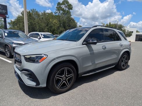Used 2024 Mercedes-Benz GLE 350 4MATIC image 7