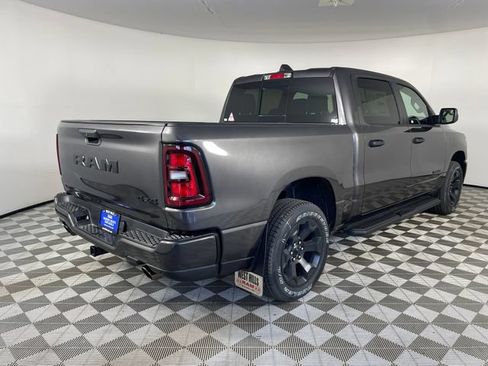 New 2026 RAM 1500 Express AWD/4WD image 16