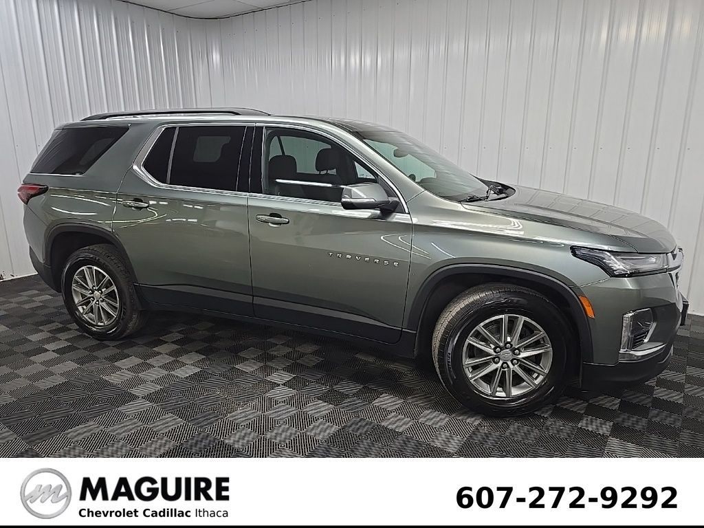 Used 2023 Chevrolet Traverse LT AWD/4WD image 1