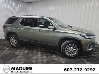 Used 2023 Chevrolet Traverse LT