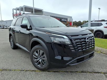 New 2026 Nissan Pathfinder SV