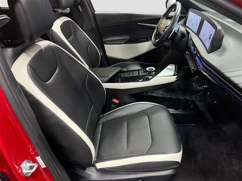 Used 2023 Kia EV6 GT-Line image 29