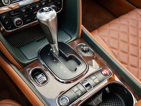 Used 2018 Bentley Continental GT AWD/4WD image 26