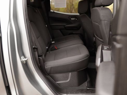 Used 2023 GMC Canyon Elevation w/ Convenience Package image 32