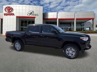 Used 2023 Toyota Tacoma SR video 1