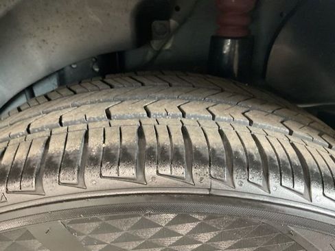 Used 2024 Kia Seltos SX image 8