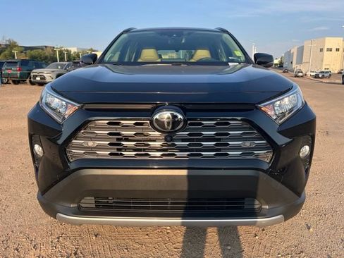 Used 2019 Toyota RAV4 Limited w/ Advanced Technology Package AWD/4WD image 9