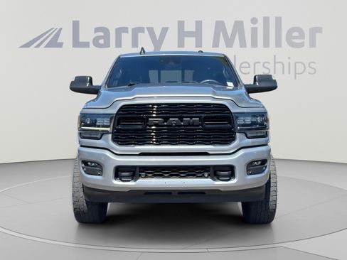 Used 2021 RAM 3500 Limited AWD/4WD image 9