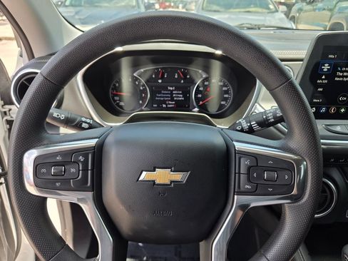 Used 2023 Chevrolet Blazer LT FWD image 29