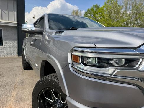 Used 2019 RAM 1500 Limited image 17