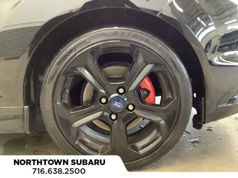 Used 2019 Ford Fiesta ST FWD image 25