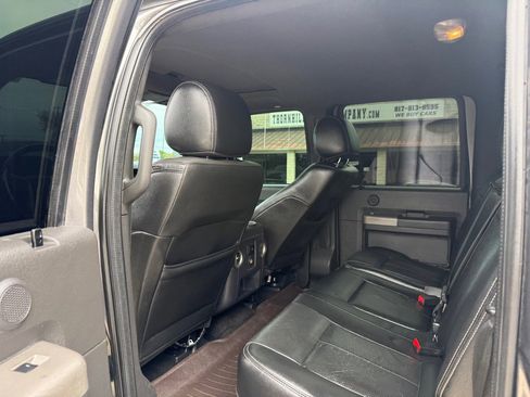 Used 2013 Ford F250 Lariat w/ Lariat Ultimate Pkg AWD/4WD image 17