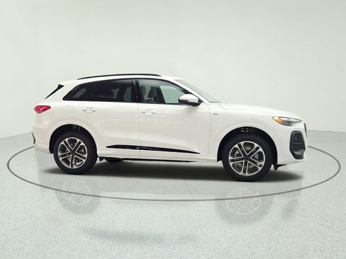 New 2026 Audi Q5 2.0T AWD/4WD image 4