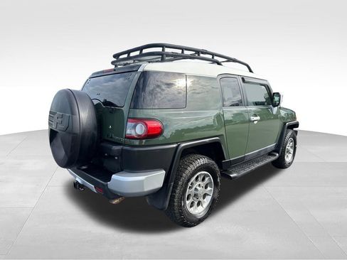 Used 2012 Toyota FJ Cruiser 4WD w/ Upgrade Pkg image 5