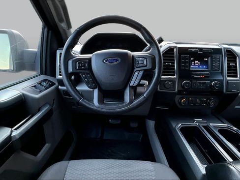 Used 2016 Ford F150 XLT w/ Equipment Group 301A Mid AWD/4WD image 6