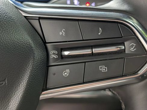 Certified 2025 Chevrolet Equinox LT w/ Convenience Package II AWD/4WD image 20