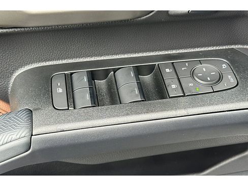 Used 2026 Toyota 4Runner Limited image 12