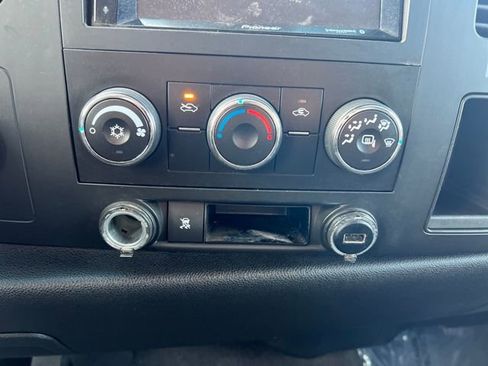 Used 2009 GMC Sierra 1500 W/T image 18