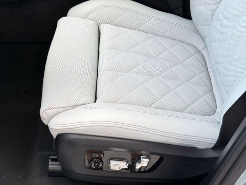 New 2026 BMW X5 xDrive40i AWD/4WD image 14