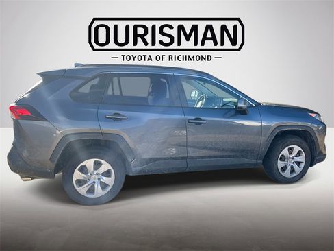 Certified 2019 Toyota RAV4 LE image 2