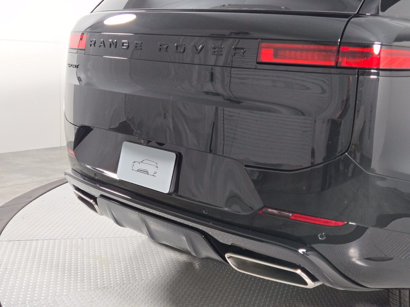 New 2027 Land Rover Range Rover Sport Dynamic SE AWD/4WD image 7