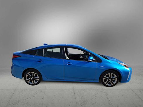 Used 2022 Toyota Prius XLE image 9