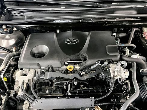 Used 2023 Toyota Camry XSE FWD image 31