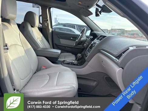Used 2017 GMC Acadia Limited SLT image 11